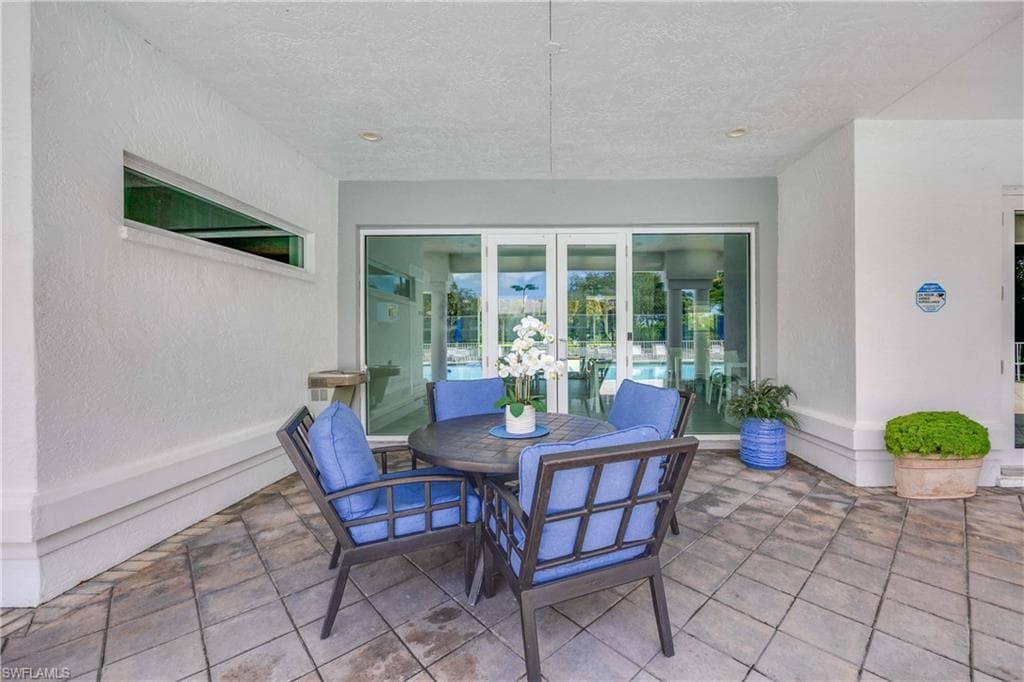 3745 Fieldstone Blvd 1102, Naples, FL 34109-32