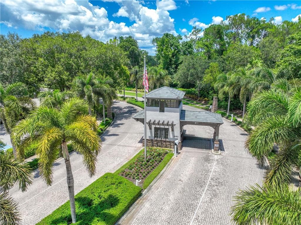 3745 Fieldstone Blvd 1102, Naples, FL 34109-35