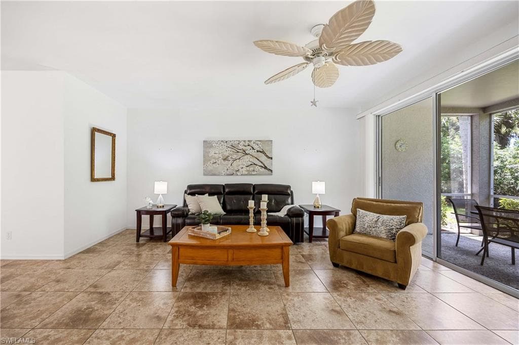 3745 Fieldstone Blvd 1102, Naples, FL 34109-8