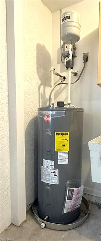 4145 6th Pl, Cape Coral, FL 33914-28