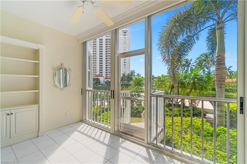 6537 Marissa Loop 11, Naples, FL 34108-10