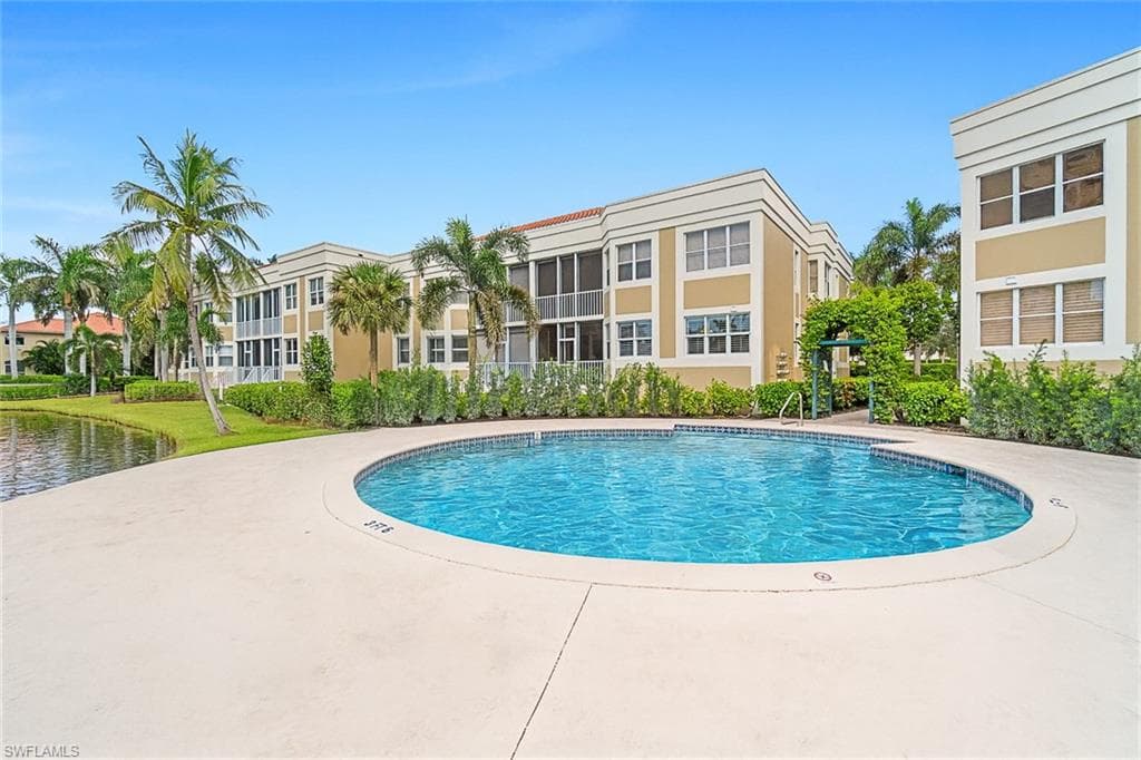 6537 Marissa Loop 11, Naples, FL 34108-15