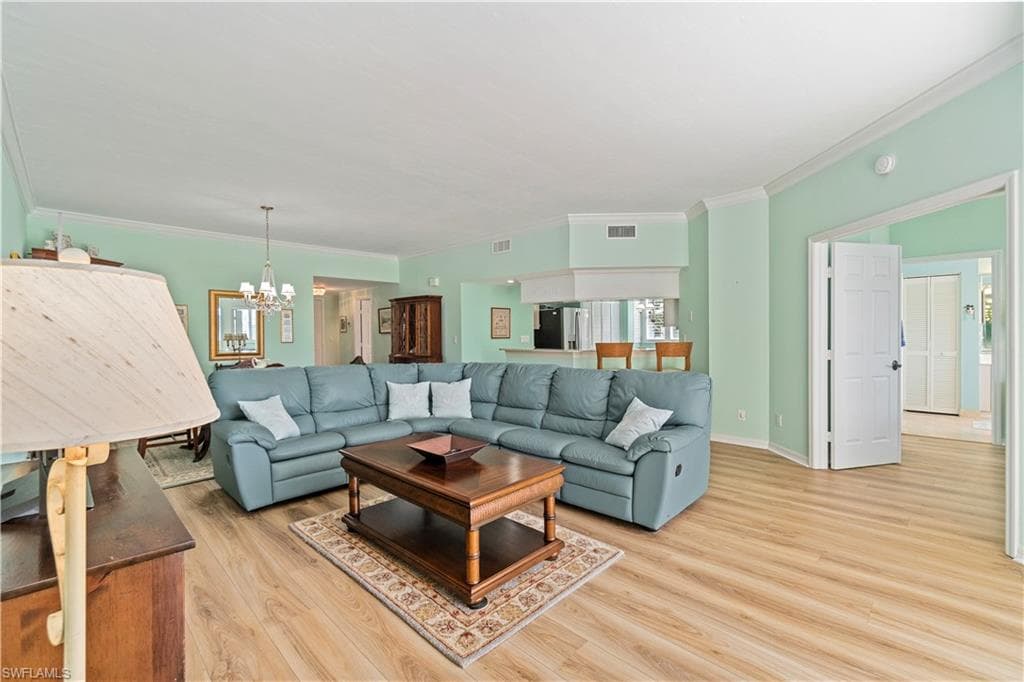 6537 Marissa Loop 11, Naples, FL 34108-6