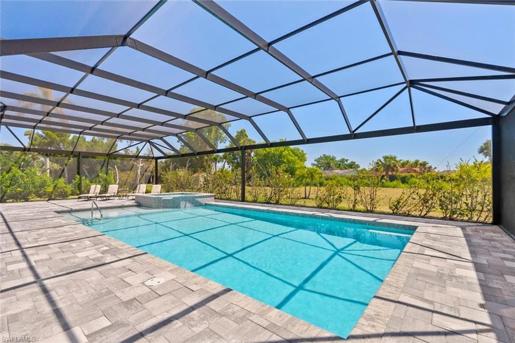 9974 Winterview Dr, Naples, FL 34109-8