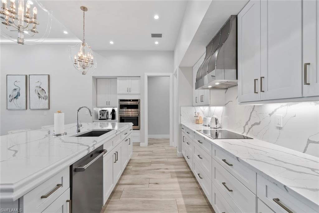 9974 Winterview Dr, Naples, FL 34109-19