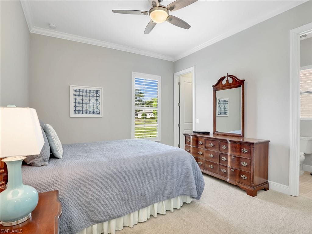 2079 Antigua Ln N, Naples, FL 34120-39