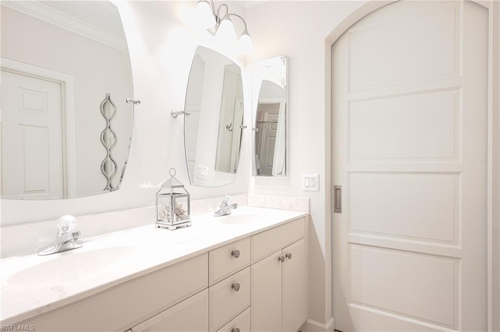 3048 Horizon Ln 1106, Naples, FL 34109-14