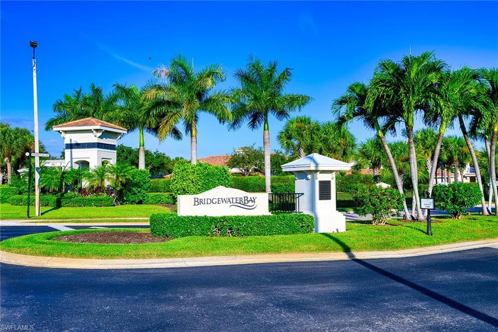 3048 Horizon Ln 1106, Naples, FL 34109-27
