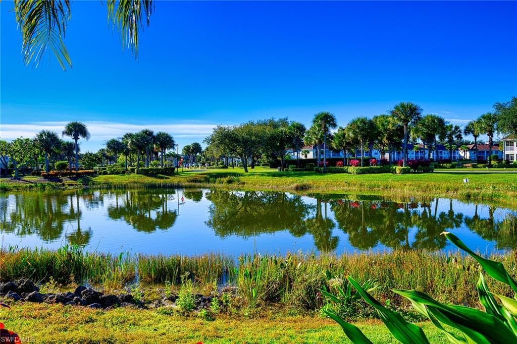 3048 Horizon Ln 1106, Naples, FL 34109-29