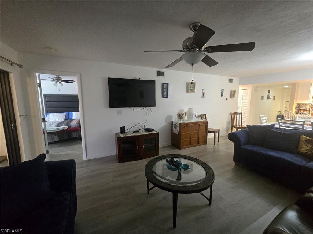 4955 Pepper Cir B105, Naples, FL 34113-14