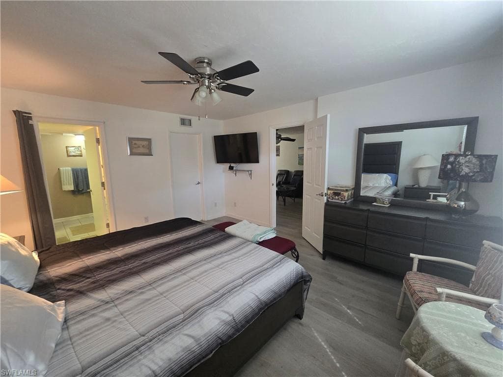 4955 Pepper Cir B105, Naples, FL 34113-18