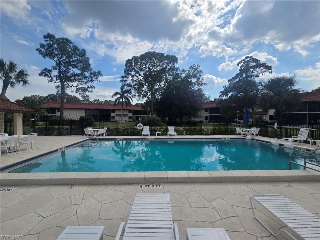 4955 Pepper Cir B105, Naples, FL 34113-34