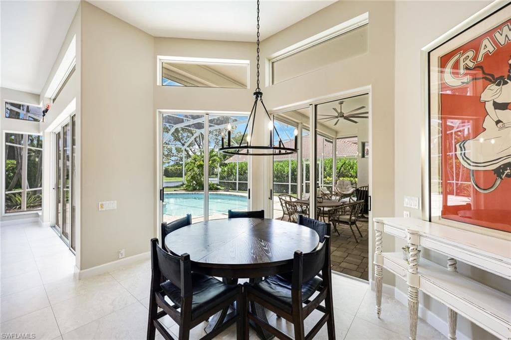7998 Beaumont Ct, Naples, FL 34109-16