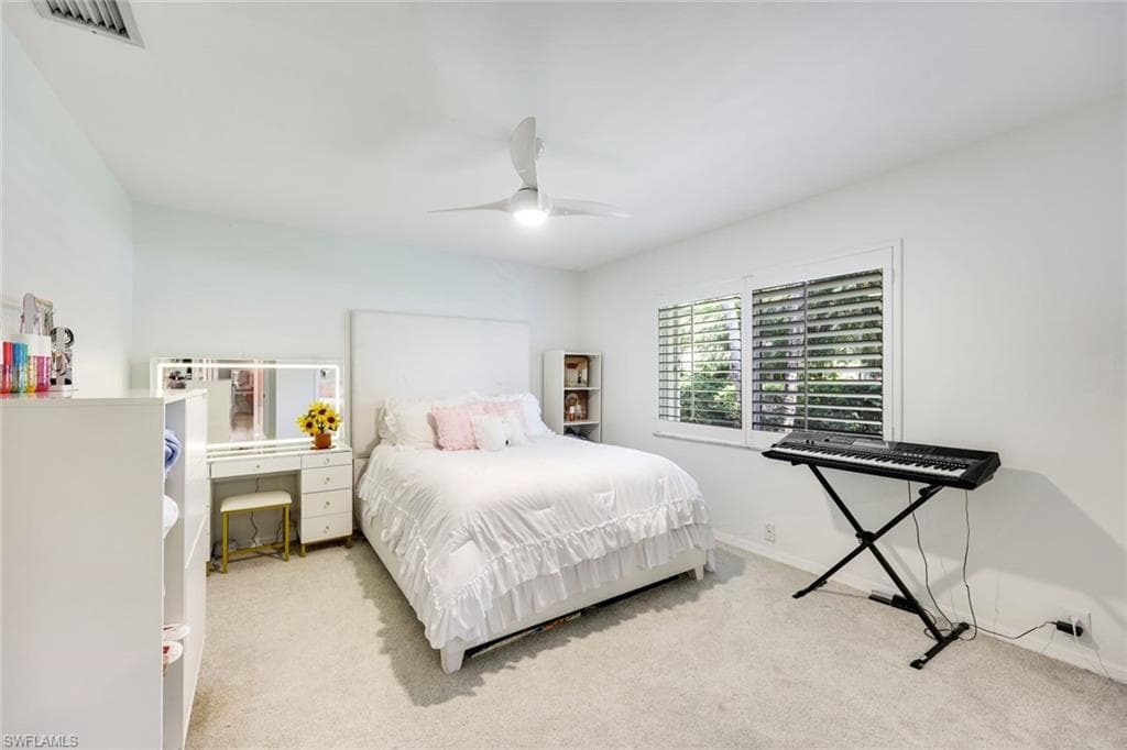 7998 Beaumont Ct, Naples, FL 34109-20