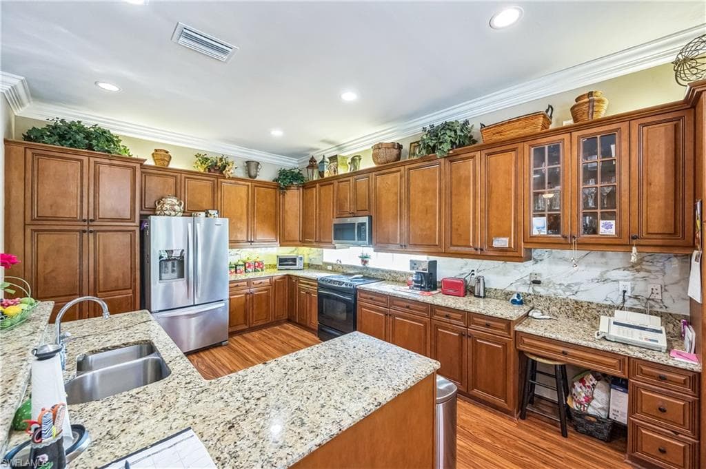 1841 Senegal Date Dr, Naples, FL 34119-21