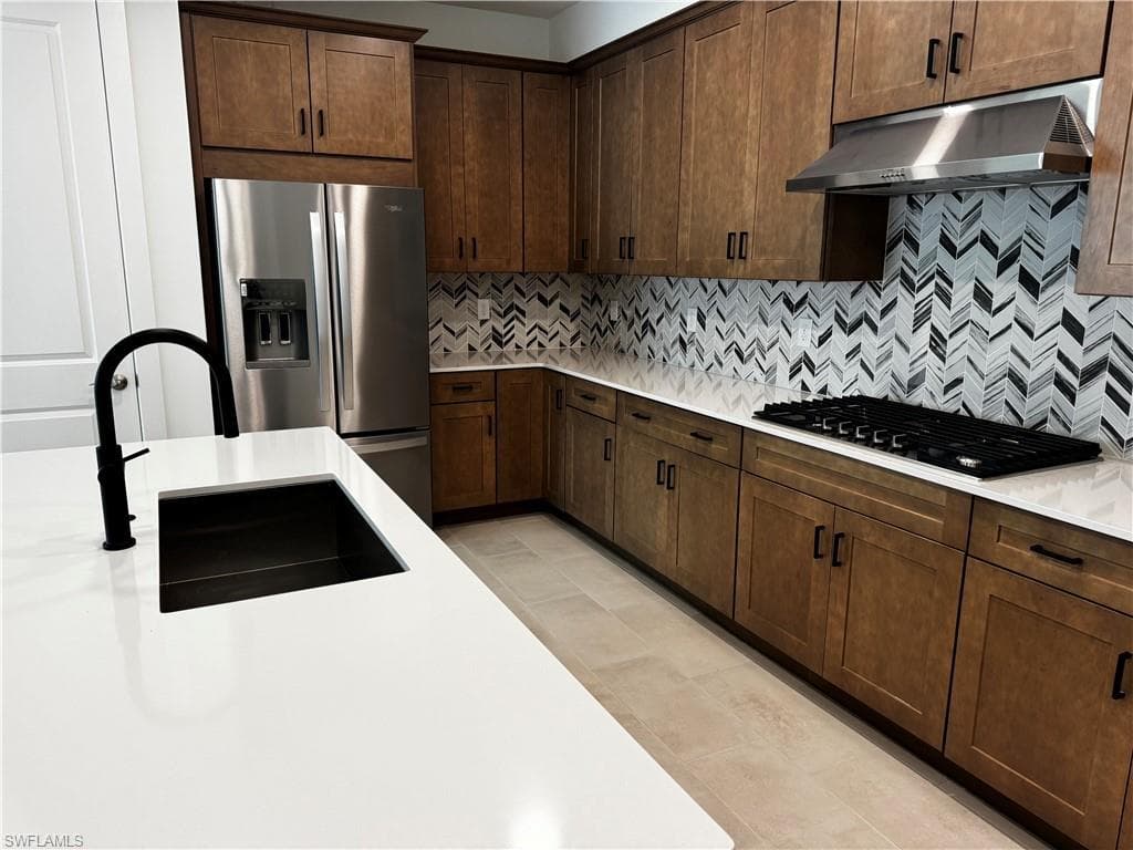 8877 Oceana Way, Naples, FL 34114-4