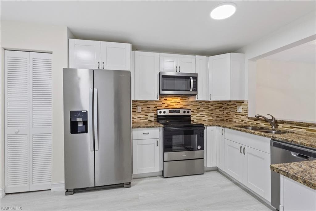 1350 Churchill Cir L104, Naples, FL 34116-11