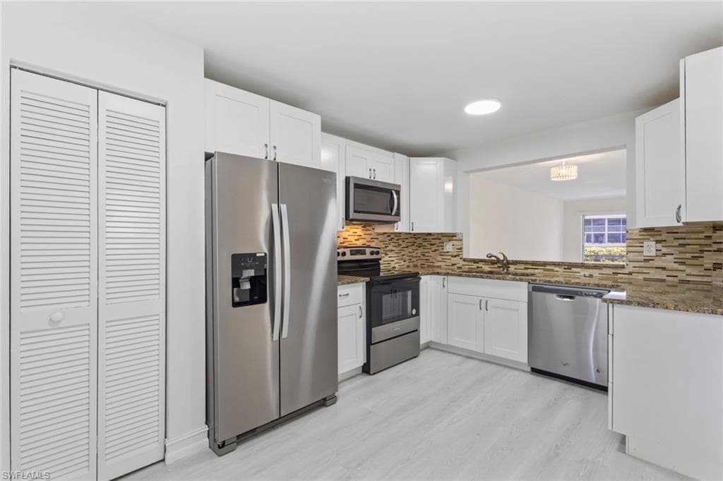 1350 Churchill Cir L104, Naples, FL 34116-12