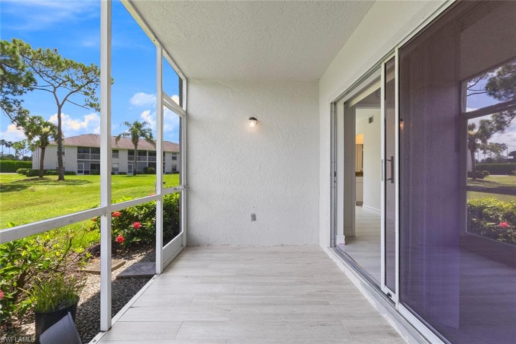 1350 Churchill Cir L104, Naples, FL 34116-26