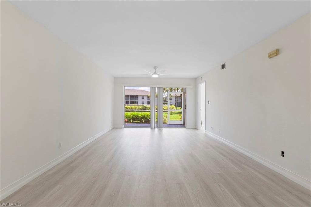 1350 Churchill Cir L104, Naples, FL 34116-6