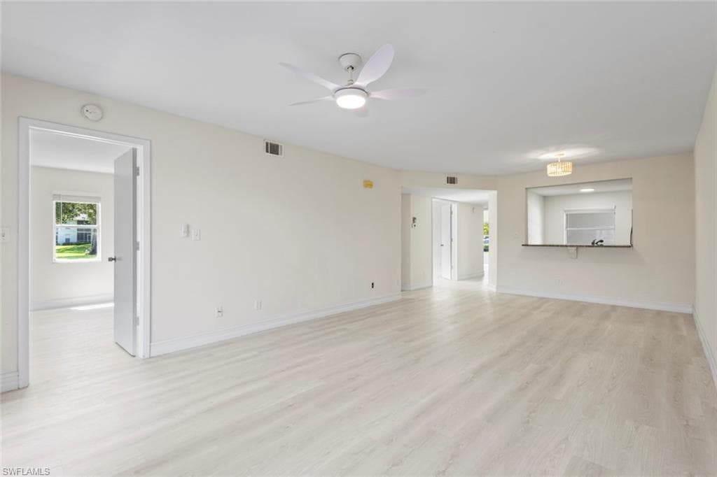 1350 Churchill Cir L104, Naples, FL 34116-7
