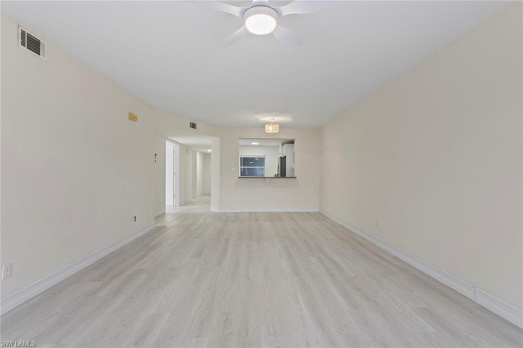1350 Churchill Cir L104, Naples, FL 34116-8