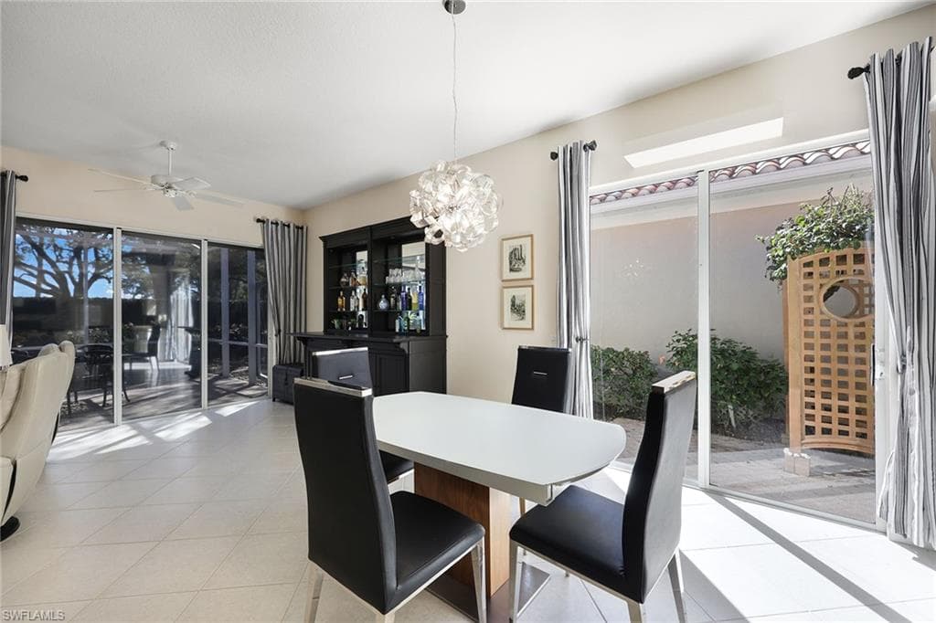 5972 Via Bella Ct, Naples, FL 34109-8