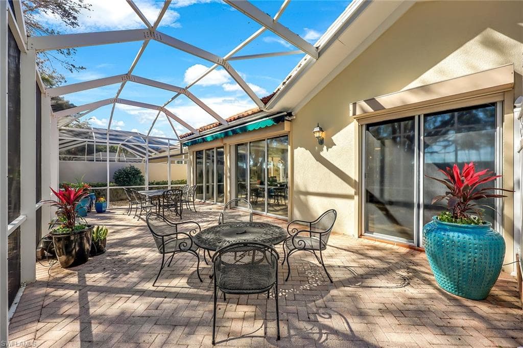 5972 Via Bella Ct, Naples, FL 34109-31