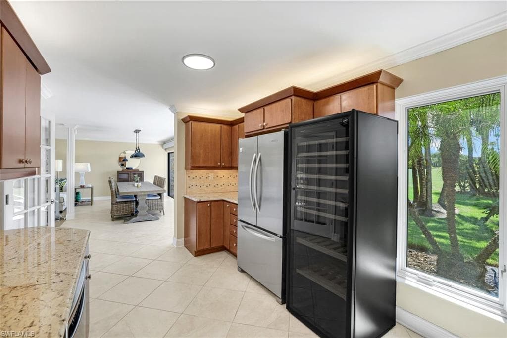 108 Wilderness Dr 132, Naples, FL 34105-16