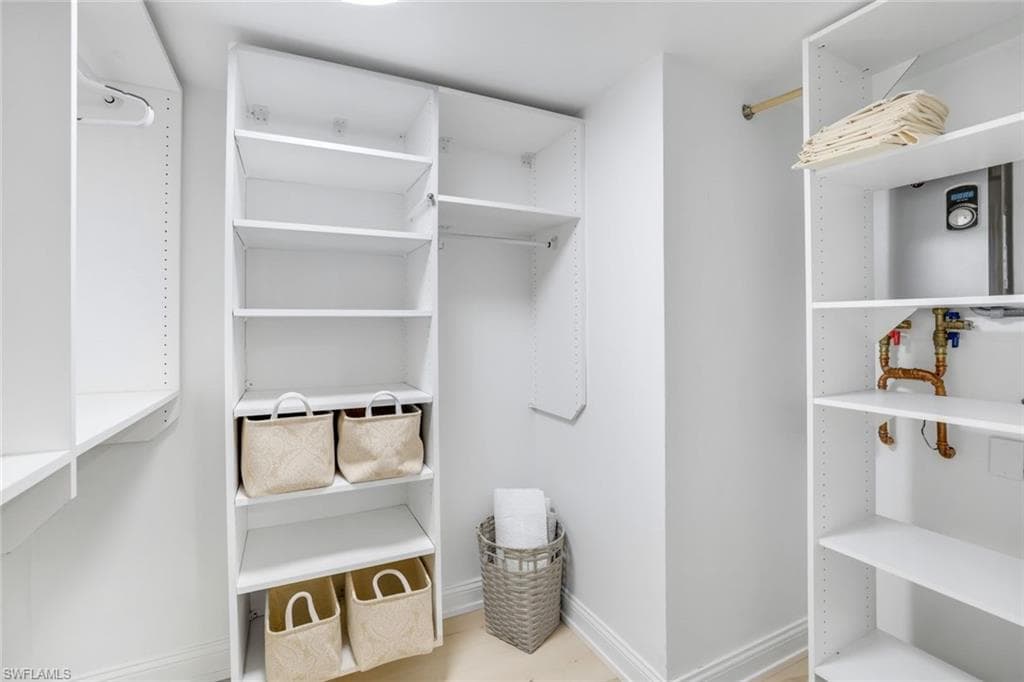 108 Wilderness Dr 132, Naples, FL 34105-32