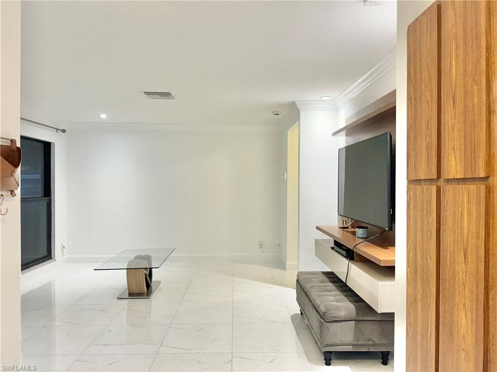 1110 Rushmore Ave N, Lehigh Acres, FL 33936-5