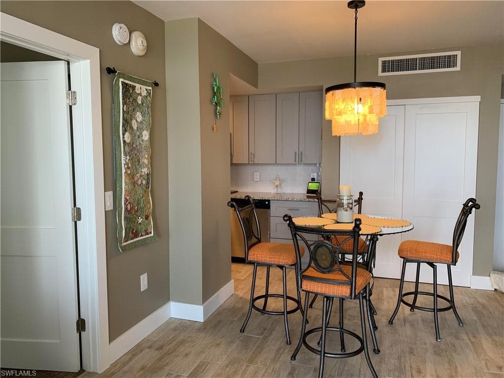 140 Seaview Ct 1504n, Marco Island, FL 34145-6