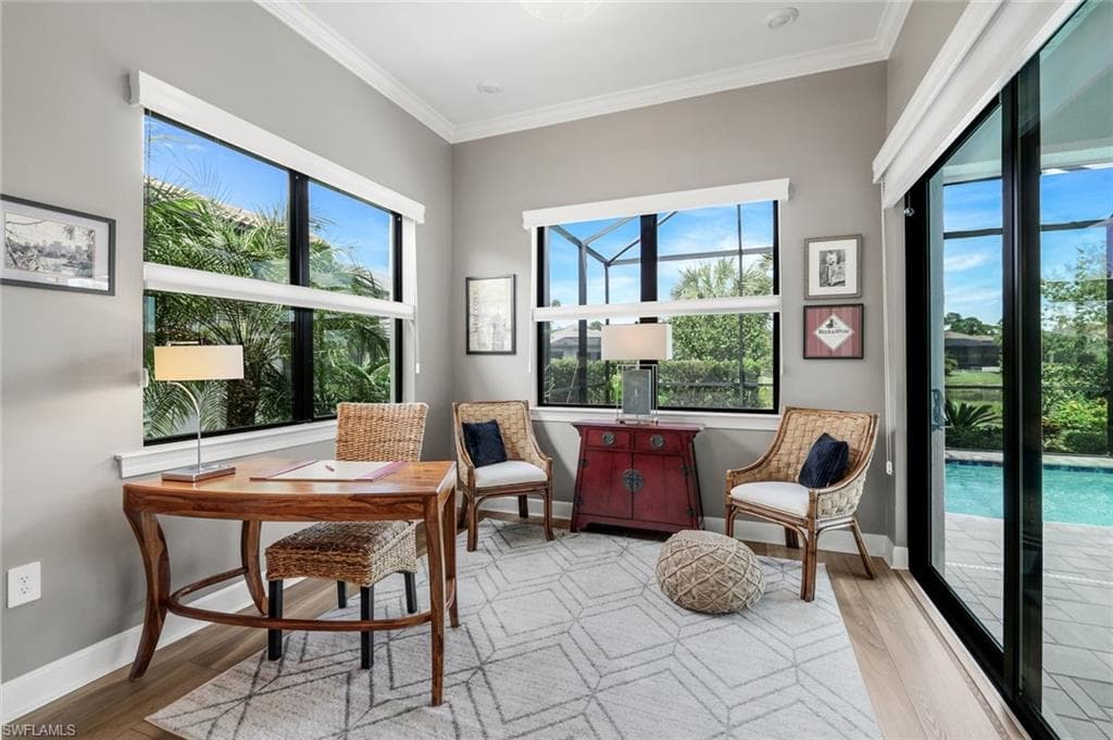 9721 Everglades Dr, Naples, FL 34120-16