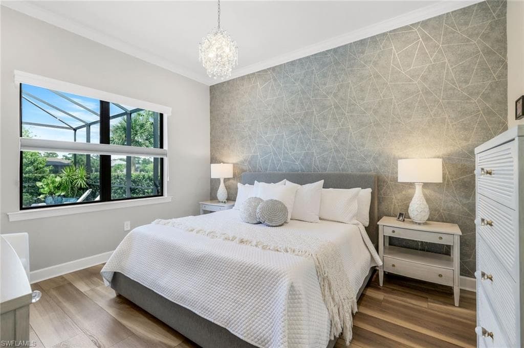 9721 Everglades Dr, Naples, FL 34120-17