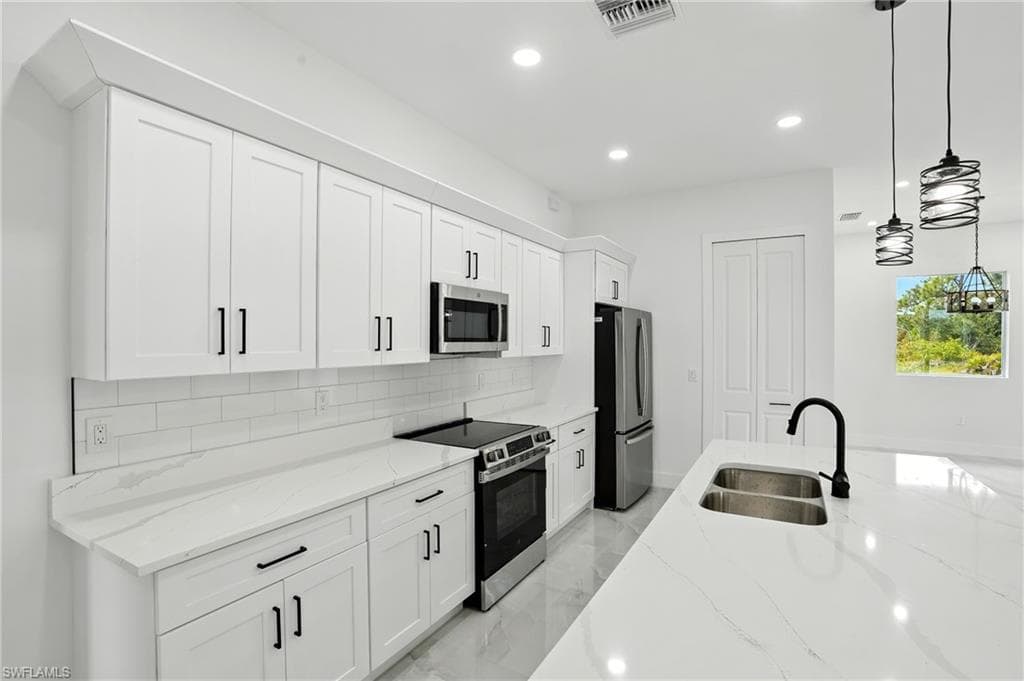 1302 Plumosa Ave, Lehigh Acres, FL 33972-40