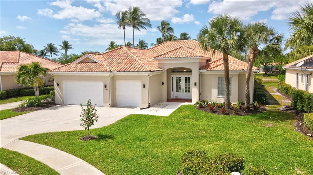 3727 Guadiato Ct, Naples, FL 34109-2