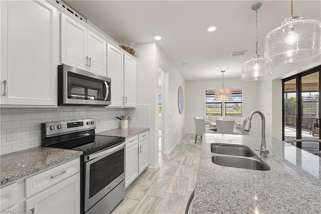 19411 Elston Way, Estero, FL 33928-28