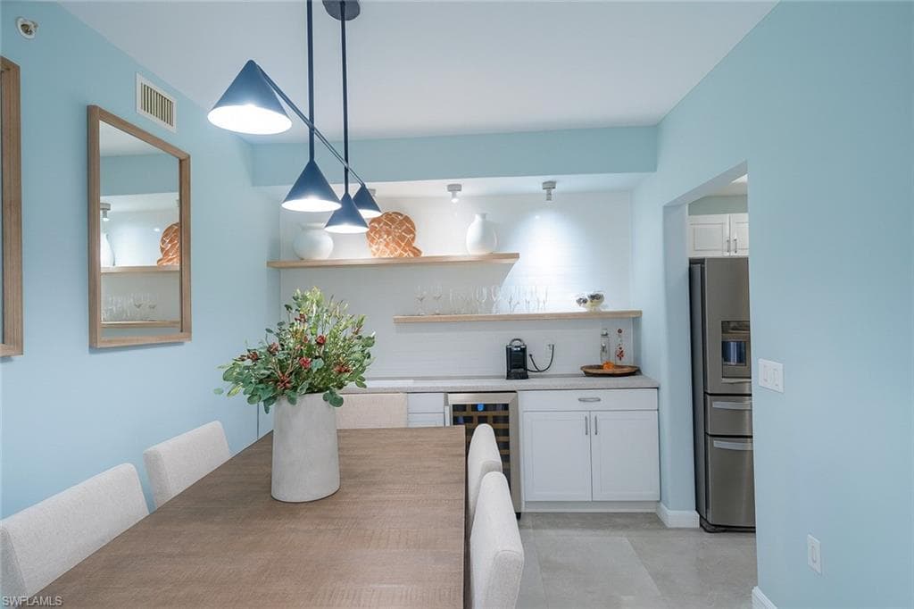 1320 Henley St 2003, Naples, FL 34105-4