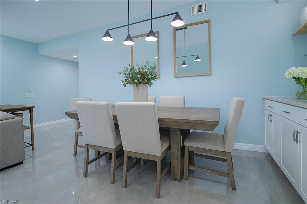 1320 Henley St 2003, Naples, FL 34105-6