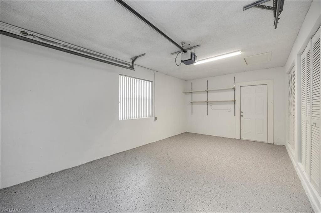 2590 Poinciana St, Naples, FL 34105-20