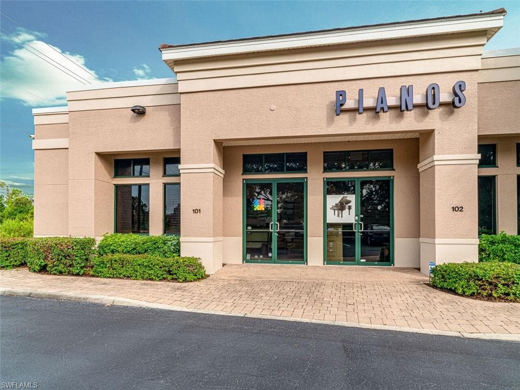 25110 Unit 101 Bernwood Dr, Bonita Springs, FL 34135-2