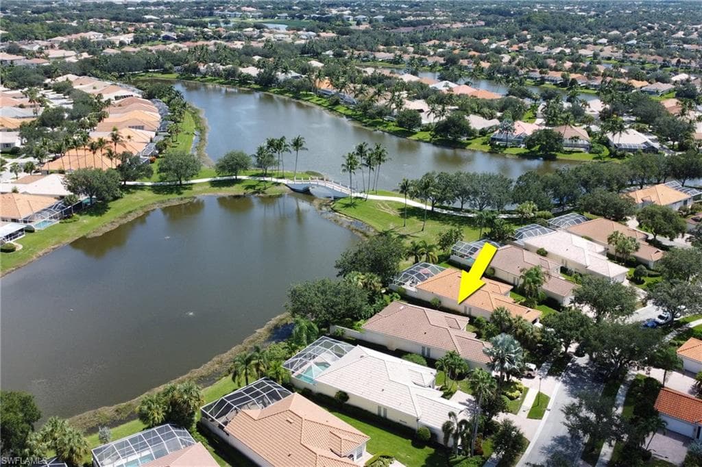 5047 Jarvis Ln, Naples, FL 34119-18