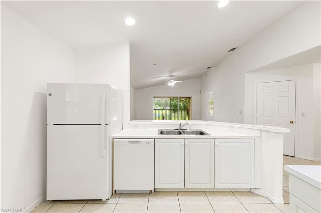 12340 Notting Hill Ln 23, Bonita Springs, FL 34135-14