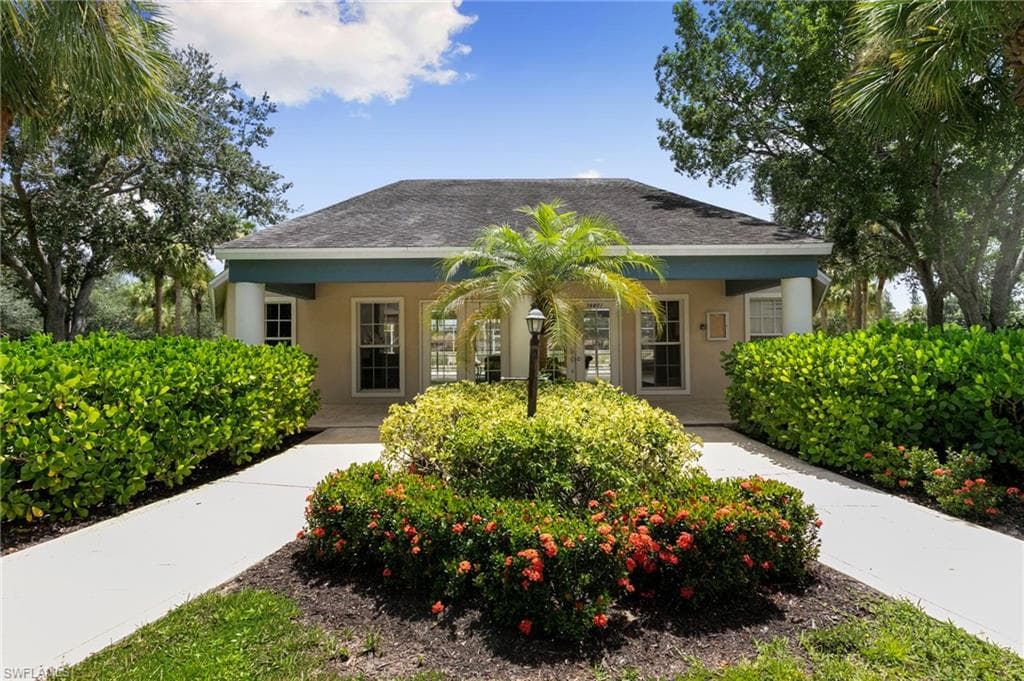 12340 Notting Hill Ln 23, Bonita Springs, FL 34135-34
