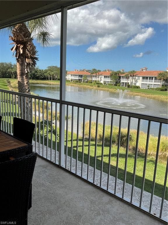 3060 Horizon Ln 1404, Naples, FL 34109-38