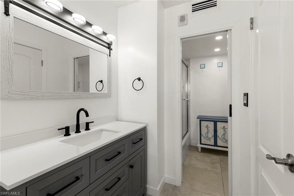 180 Seaview Ct 414, Marco Island, FL 34145-13
