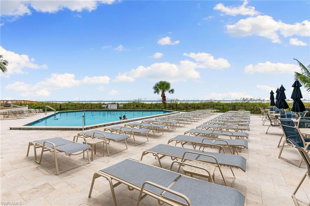 180 Seaview Ct 414, Marco Island, FL 34145-31