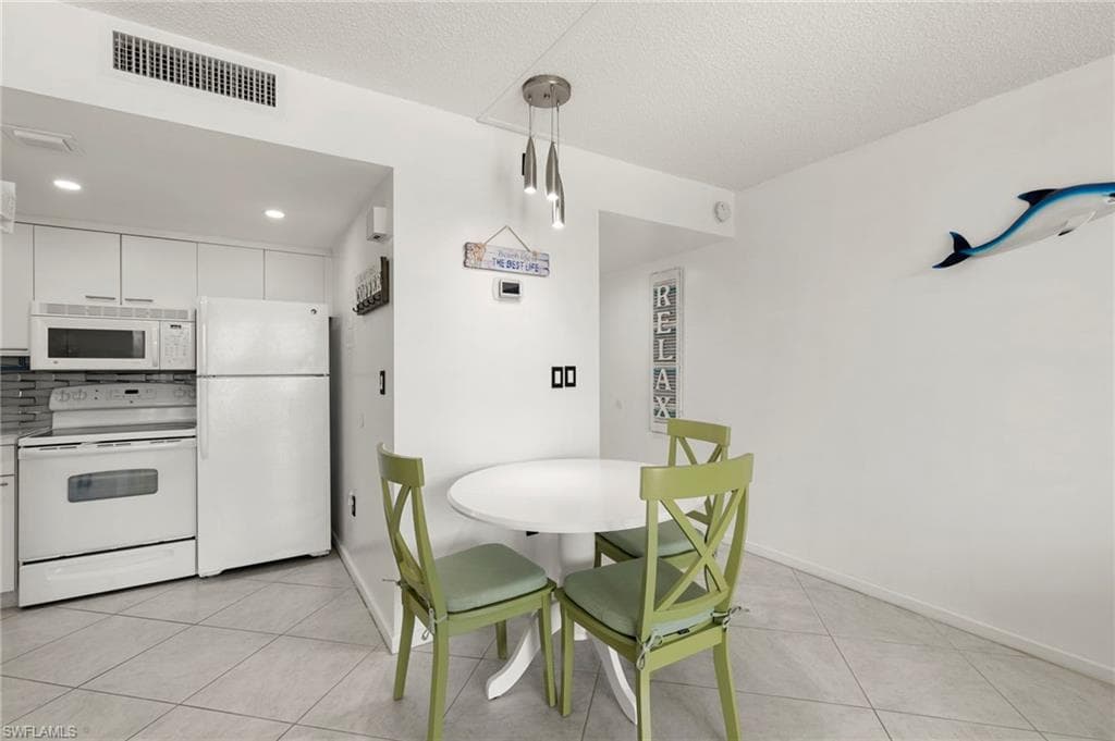180 Seaview Ct 414, Marco Island, FL 34145-6