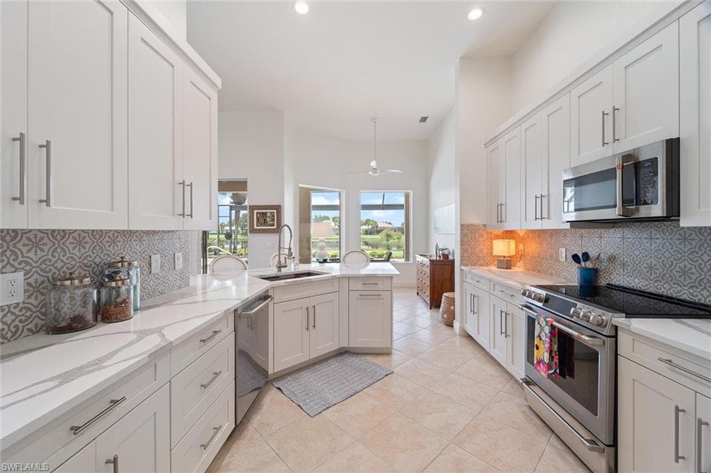 11945 Heather Woods Ct, Naples, FL 34120-12