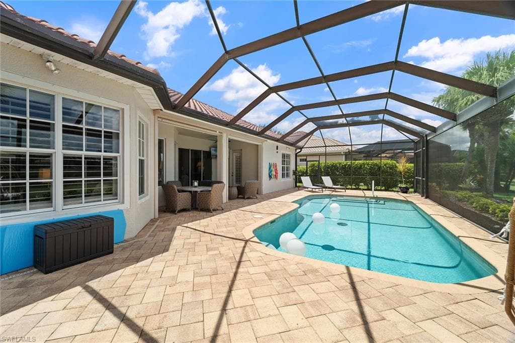 11945 Heather Woods Ct, Naples, FL 34120-44